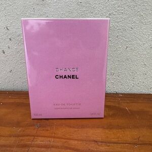CHANEL Chance Eau de Toilette - Pink Box